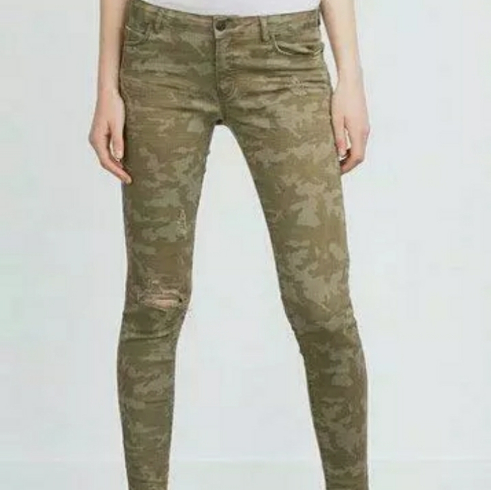 ZARA Green Camo Camouflage light Skinny Jean EUC 8